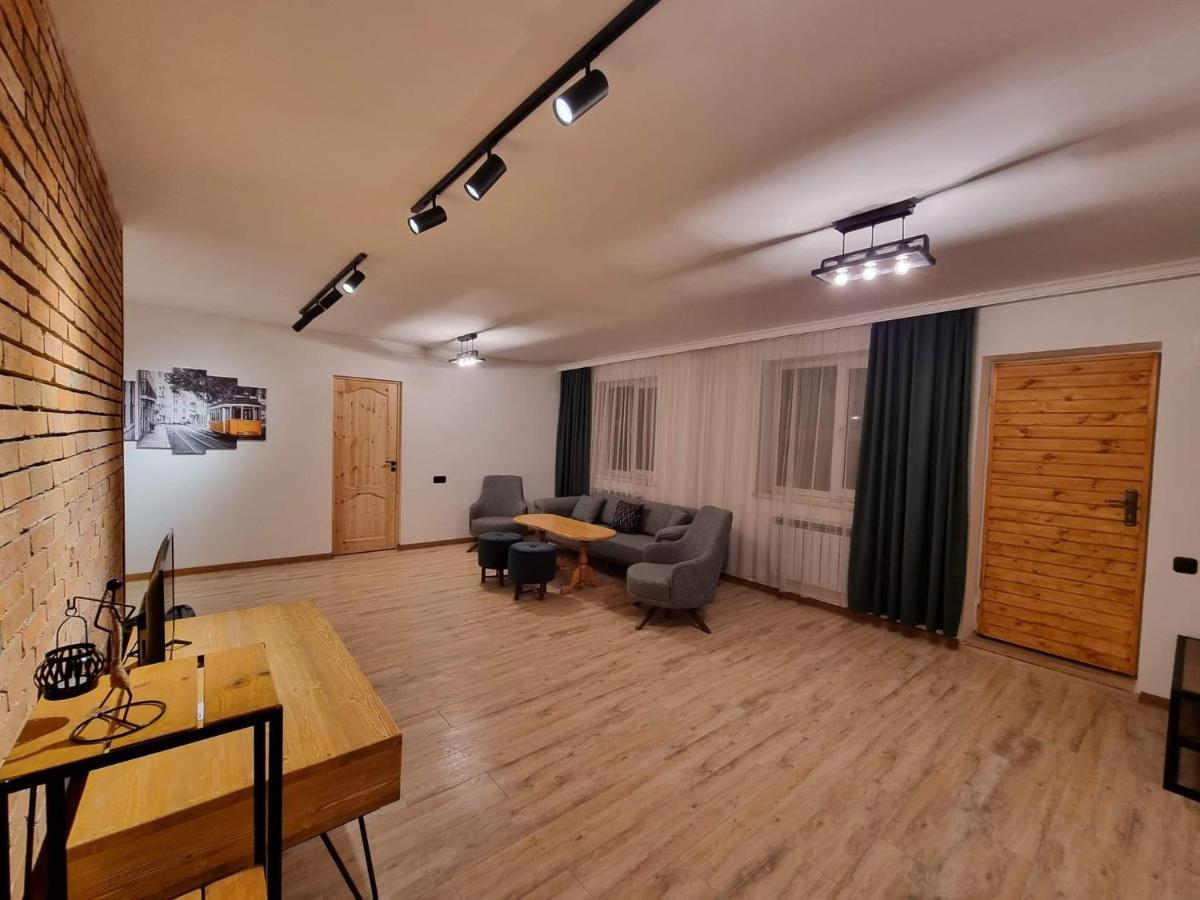 Villa Sunshine , Apartment With 4 Bedrooms,Whole Apartment, Апартмент Целиком ديليجان المظهر الخارجي الصورة